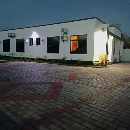 Chibuba Airport Accommodation Dar es Salaam Exteriér fotografie